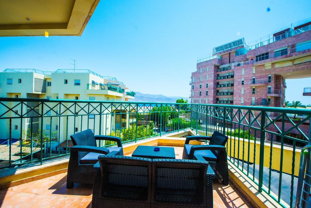 C Class Apartment Eilat Ngoại thất bức ảnh